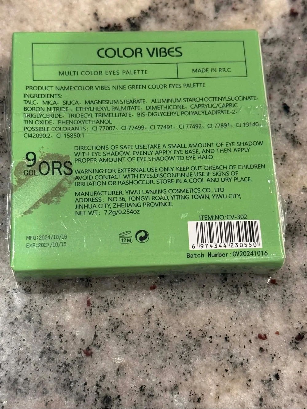 Color vibes green eyeshadow